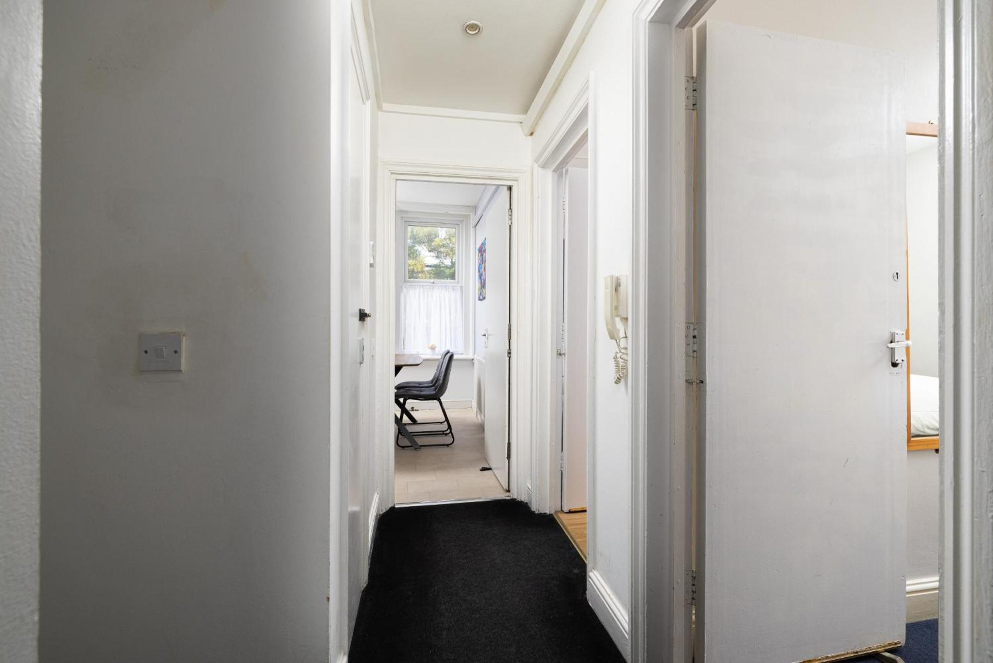 Charmstay Shepherds Bush London Exterior foto